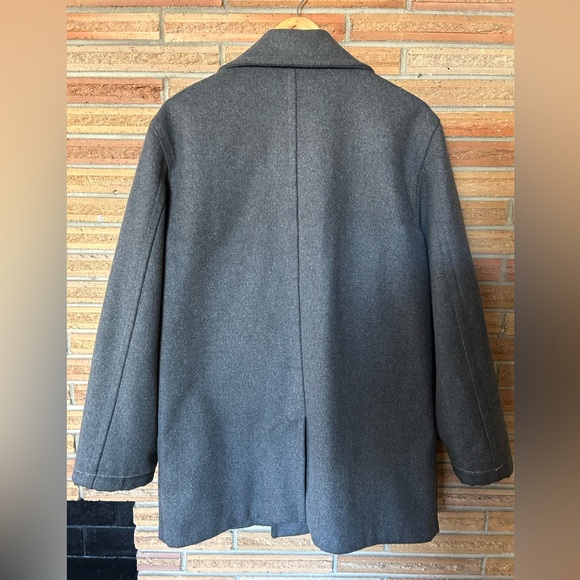 J Crew grey peacoat size M. - Picture 4 of 16